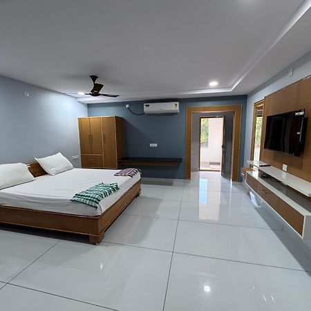 Yanam Resorts Bagian luar foto